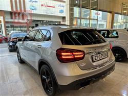 مرسيدس بنز GLA
